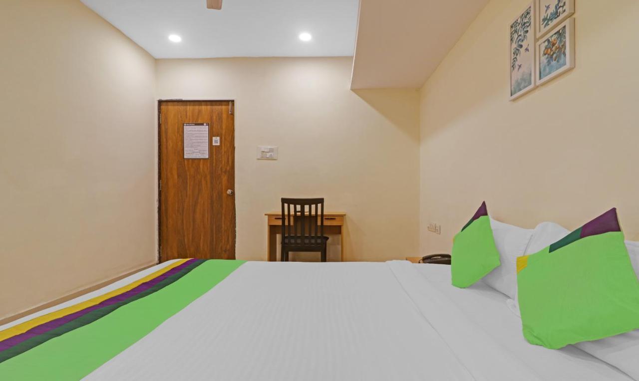 Treebo Tee Hotell Hyderabad Exteriör bild