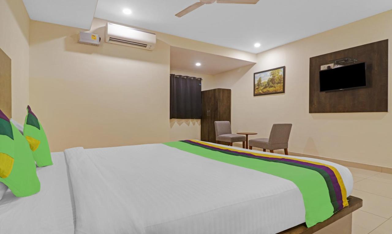 Treebo Tee Hotell Hyderabad Exteriör bild